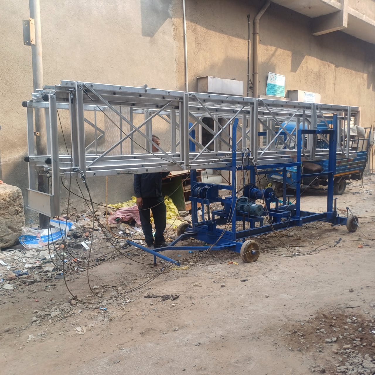Motorized Tower Ladder
