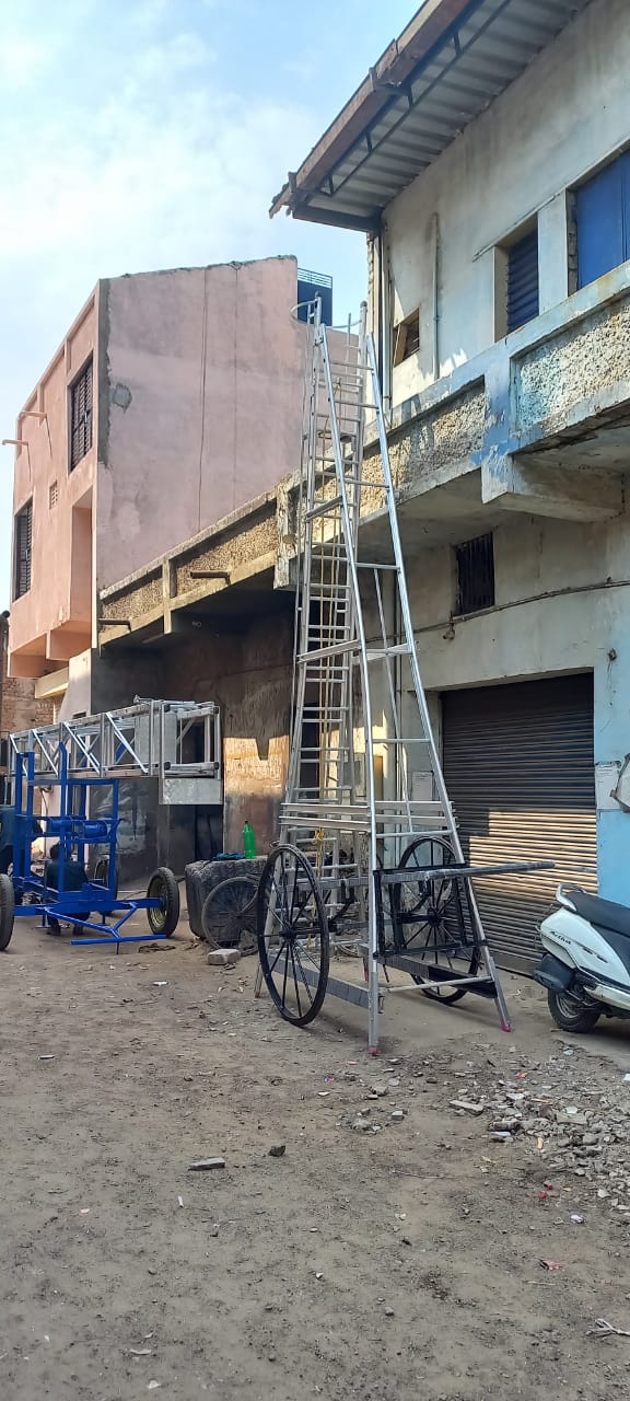 Aluminium Telescopic Tower Ladder